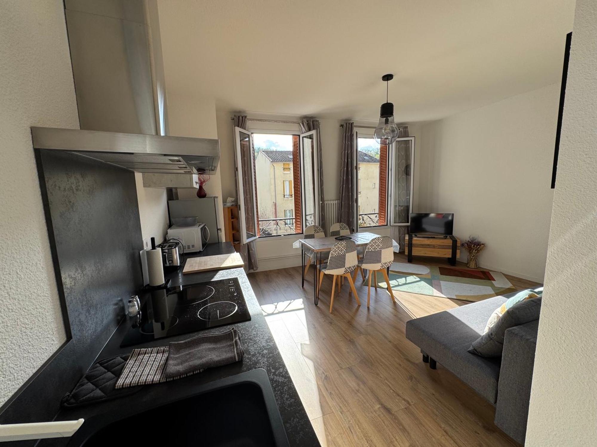 Appartement Le Madargue Idealement Place Châtel-Guyon Exteriér fotografie